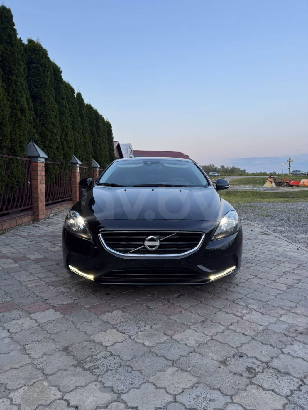 Volvo V40 фото 3