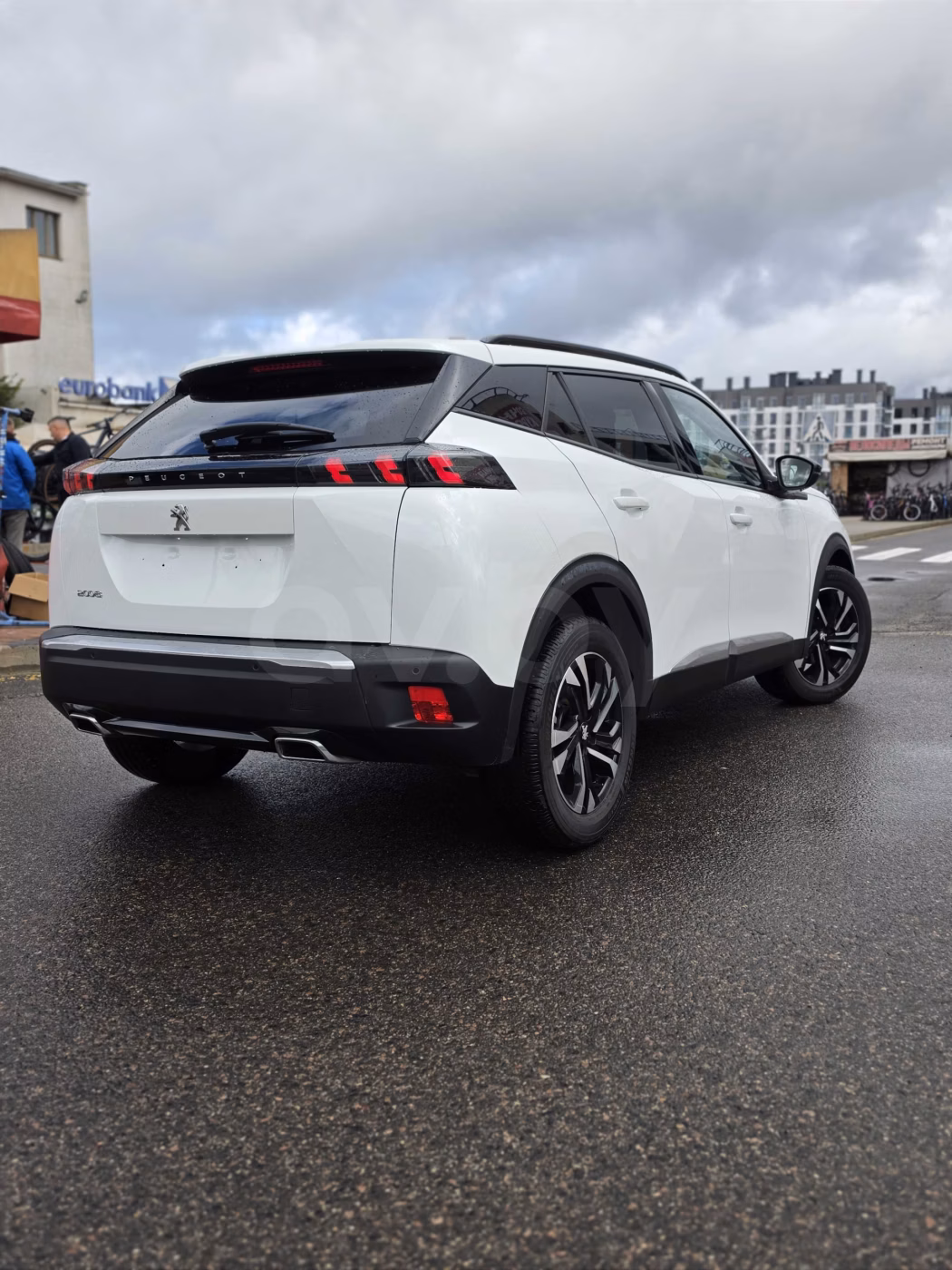 Peugeot 2008 фото 4