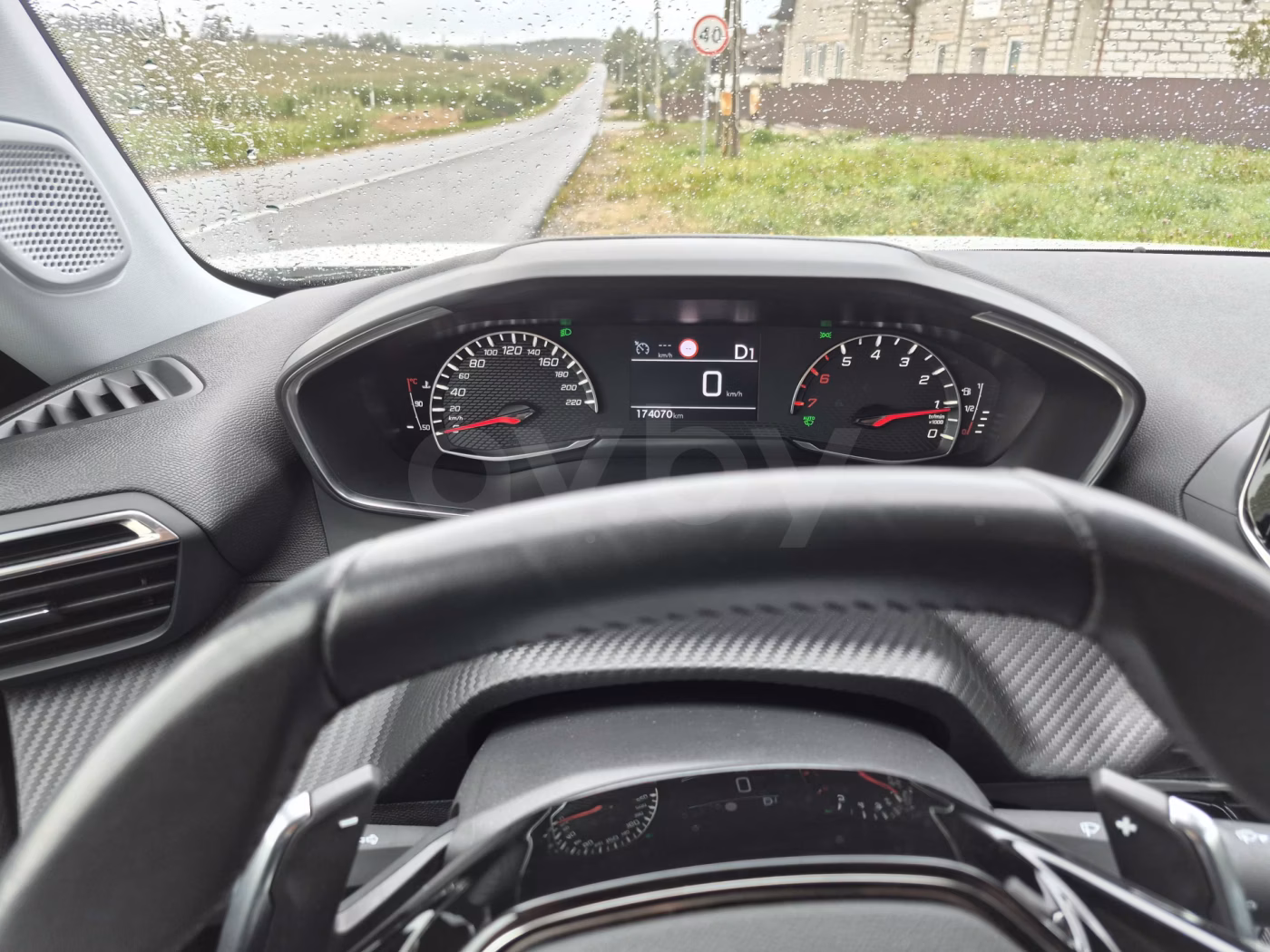 Peugeot 2008 фото 21