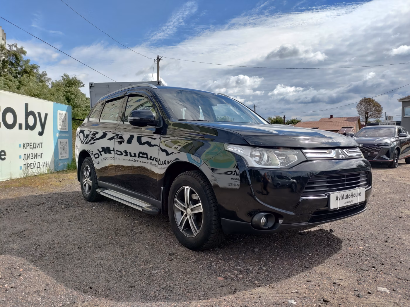 Mitsubishi Outlander фото 2