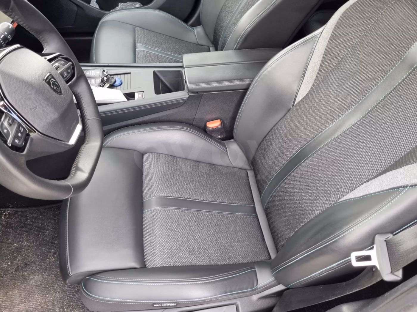 Peugeot 308 фото 8