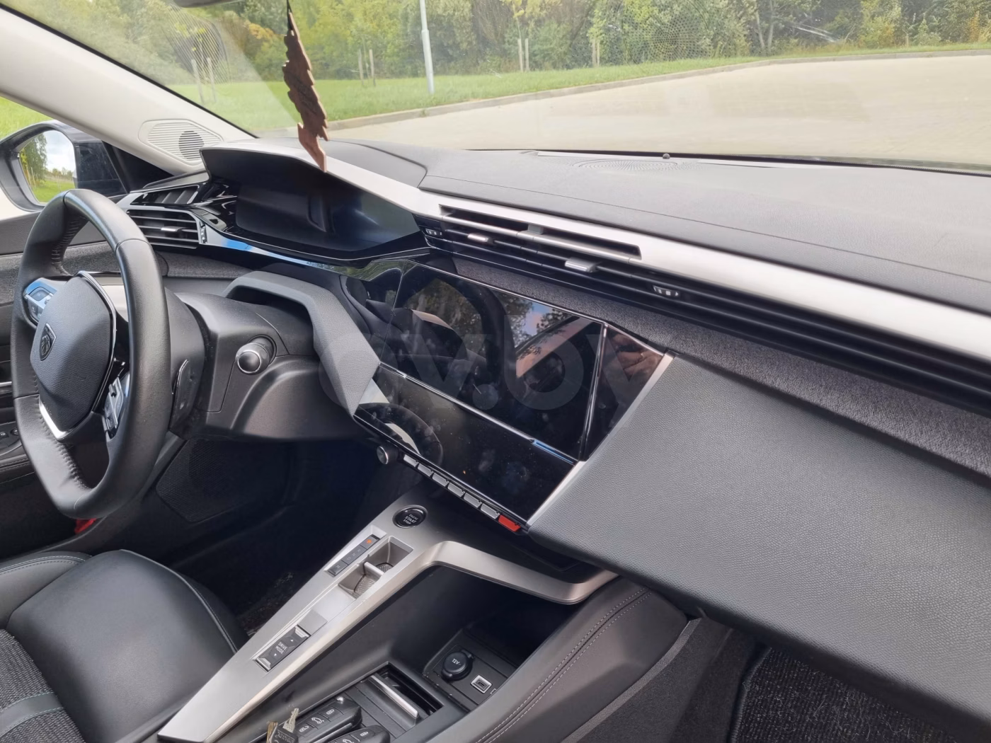 Peugeot 308 фото 12