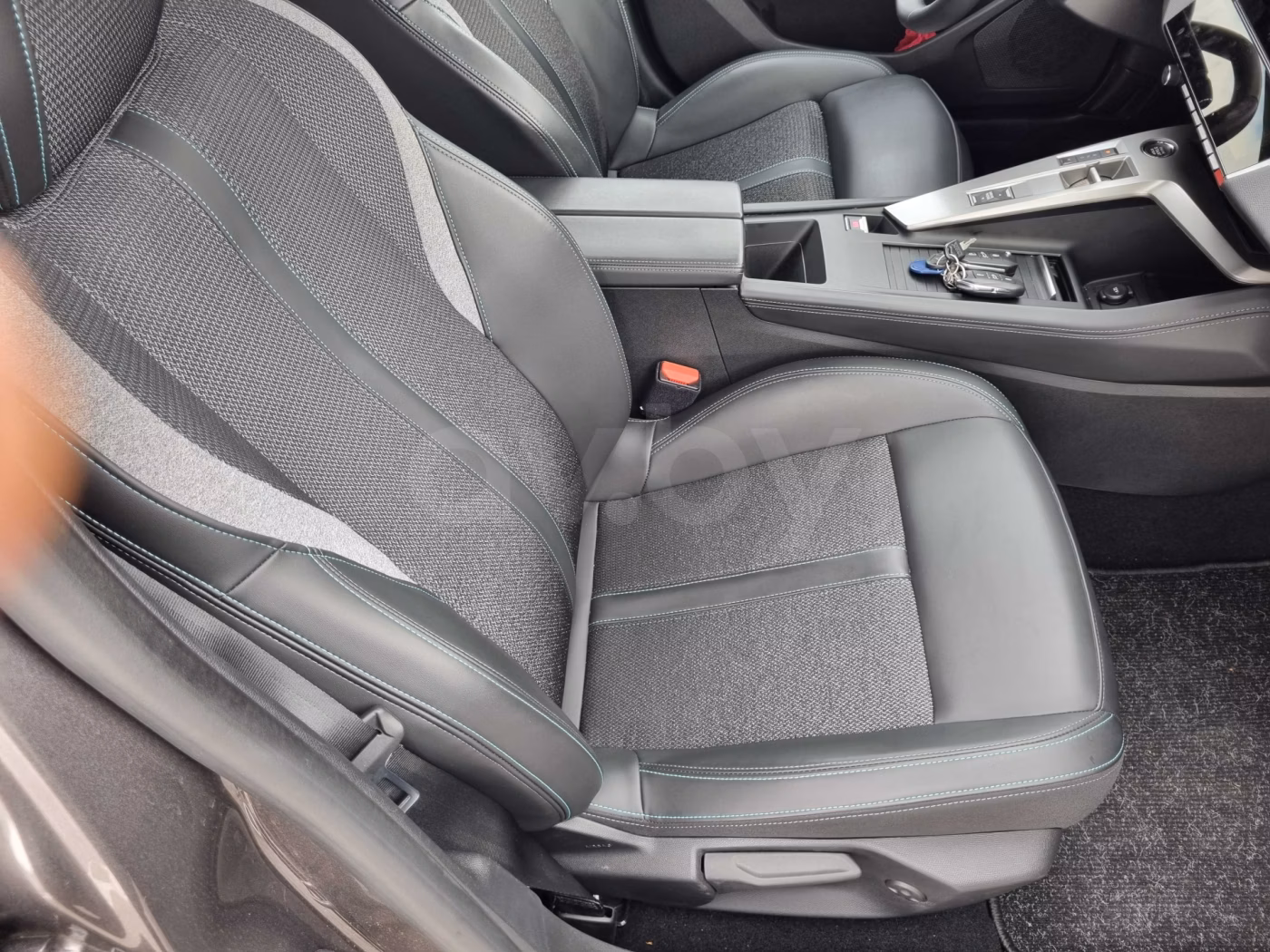 Peugeot 308 фото 25