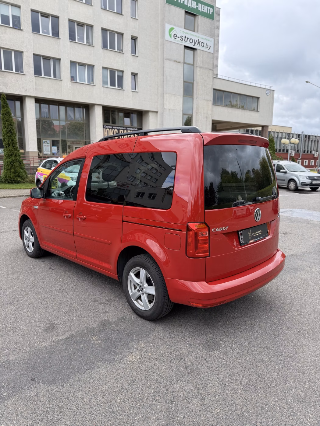 Volkswagen Caddy фото 5
