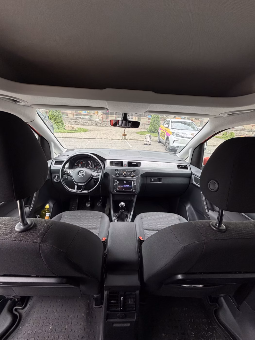 Volkswagen Caddy фото 15