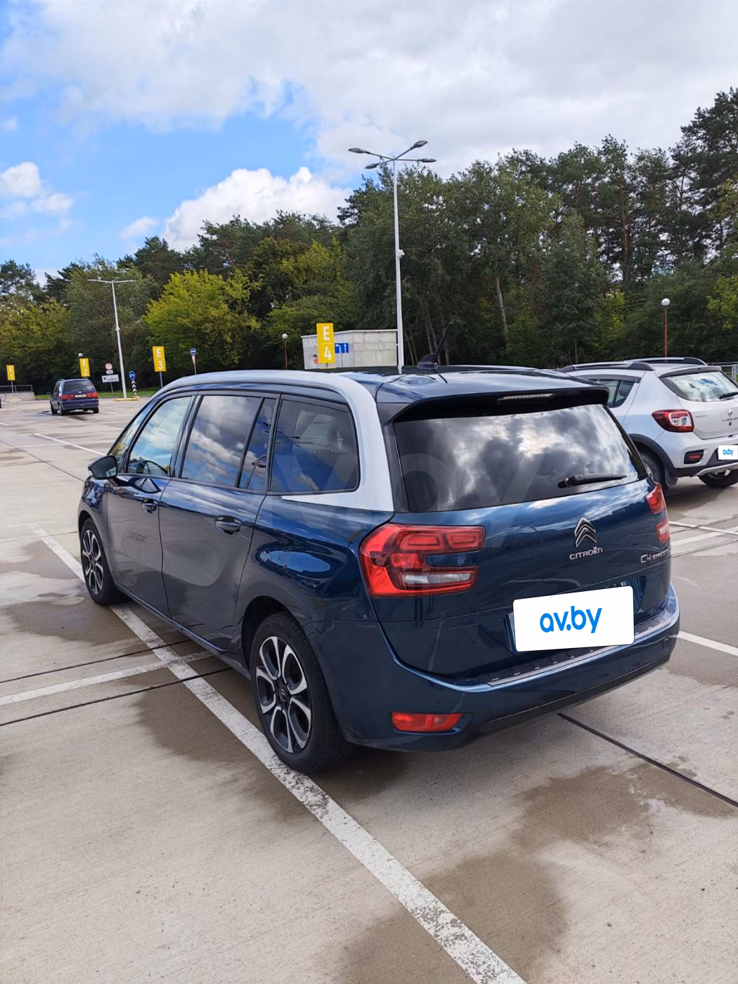 Citroen C4 Grand Spacetourer фото 7