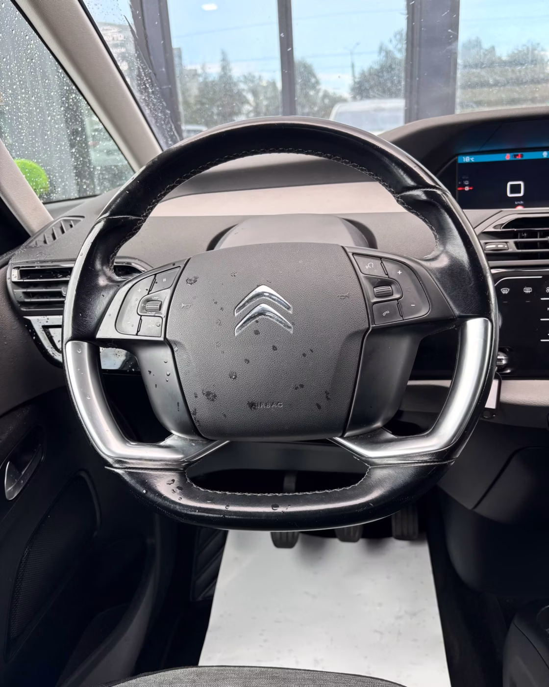 Citroen C4 Picasso фото 18