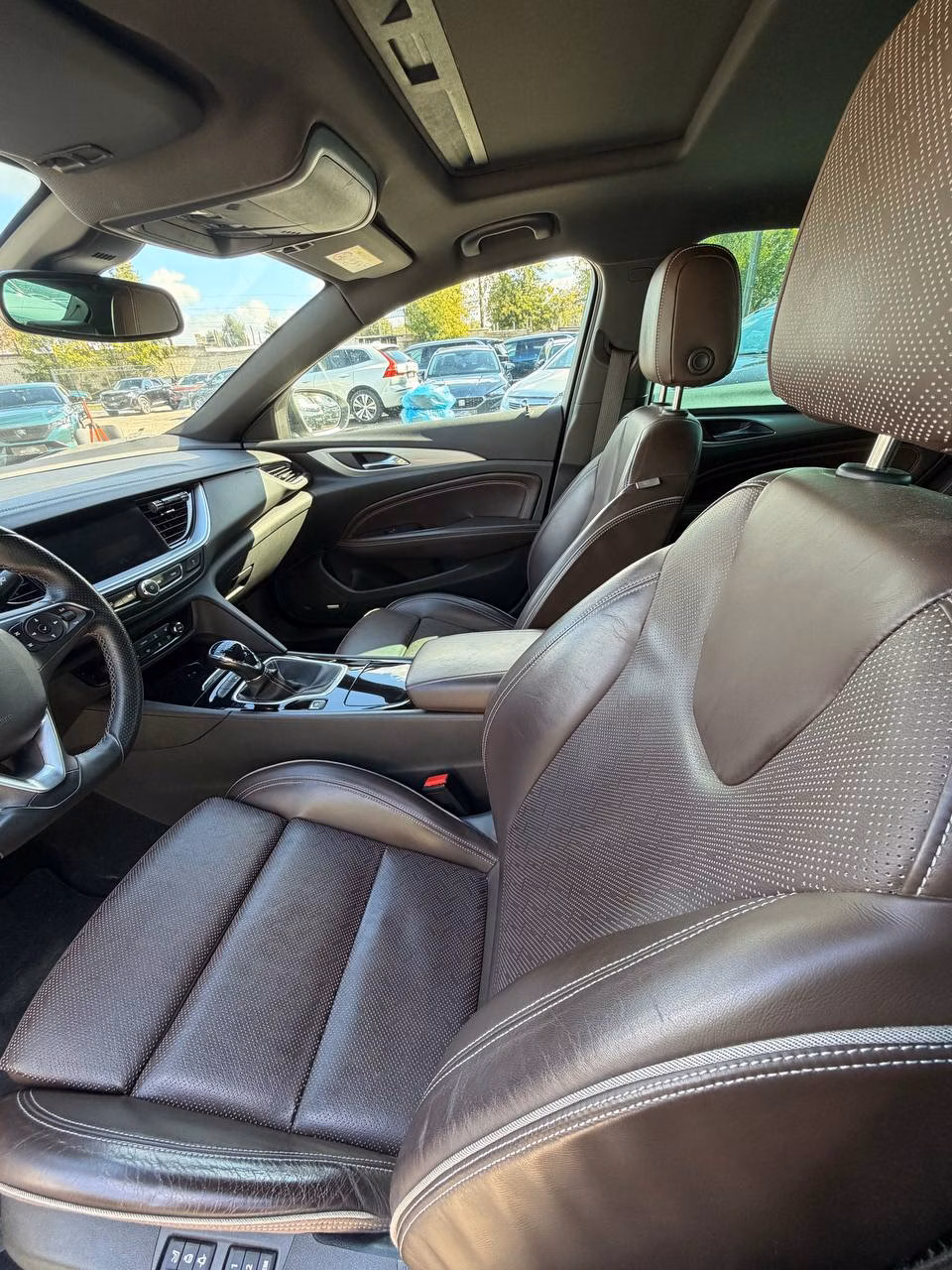 Opel Insignia фото 10