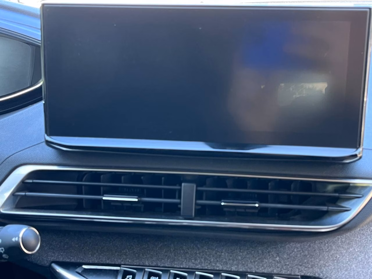 Peugeot 5008 фото 15