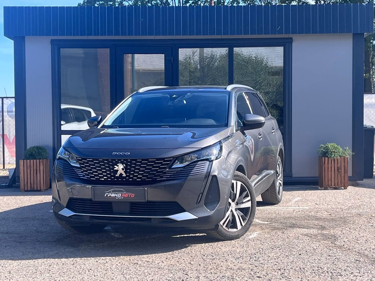 Peugeot 5008 фото 2