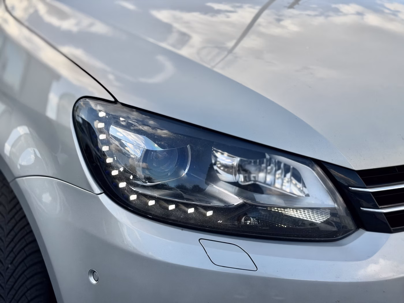 Volkswagen Touran фото 11