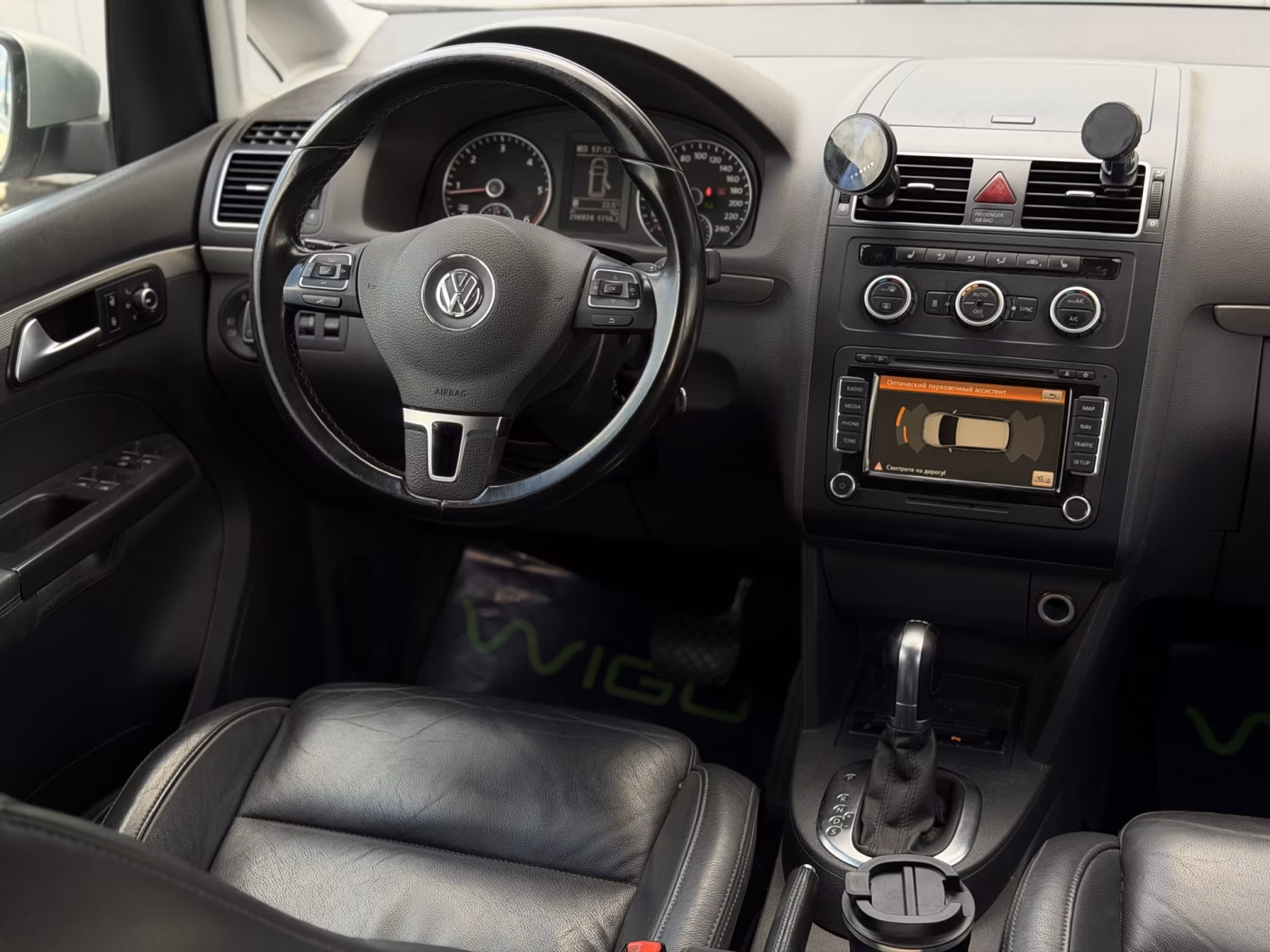 Volkswagen Touran фото 24
