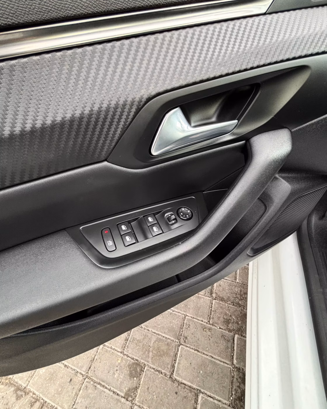 Peugeot 508 фото 15