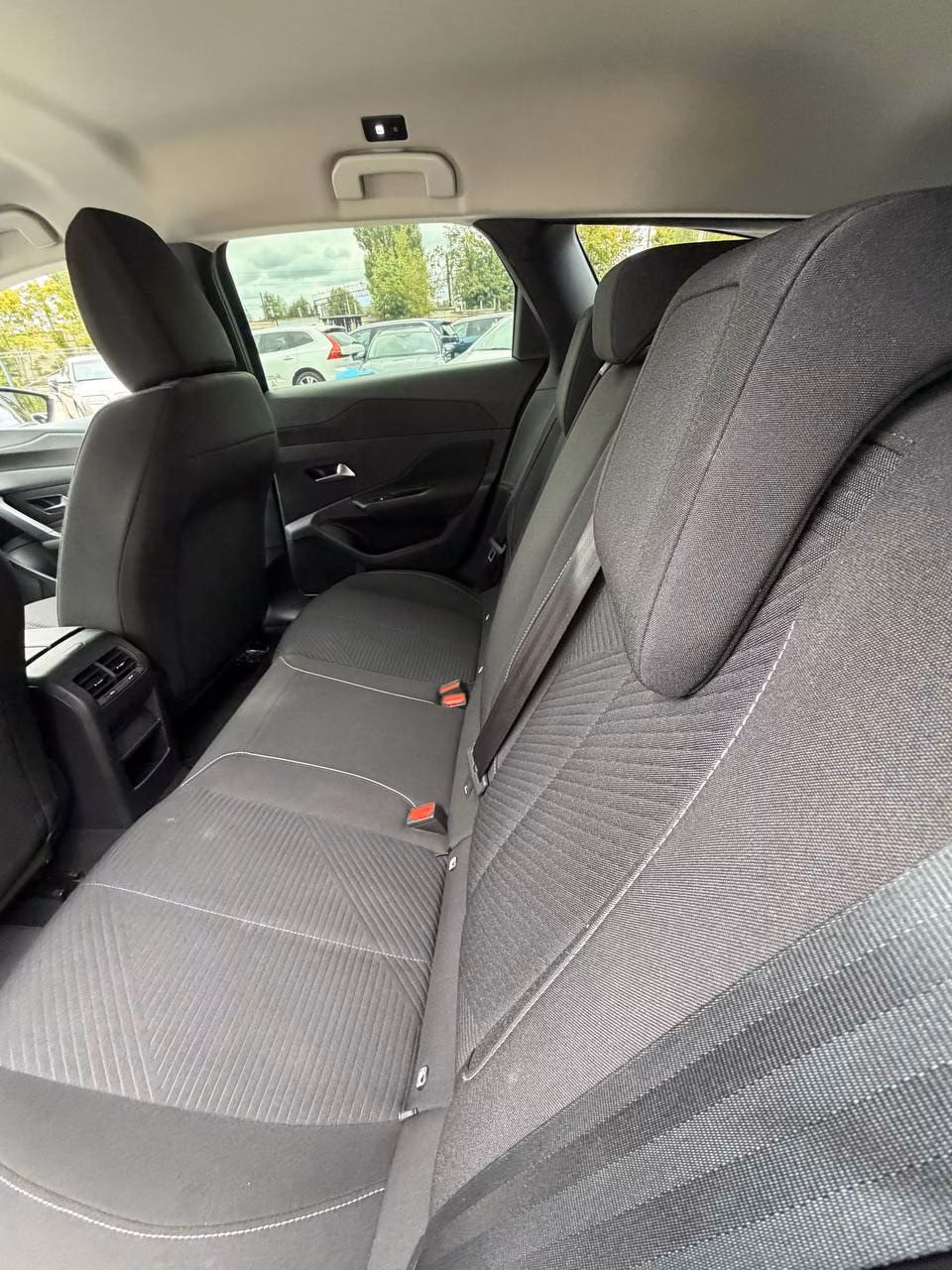 Peugeot 308 фото 11