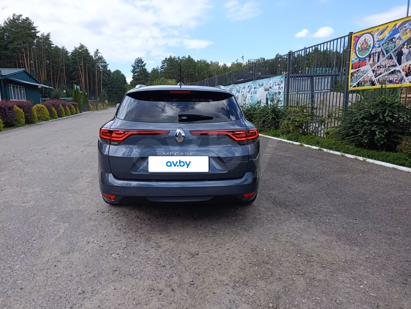 Renault Megane фото 9