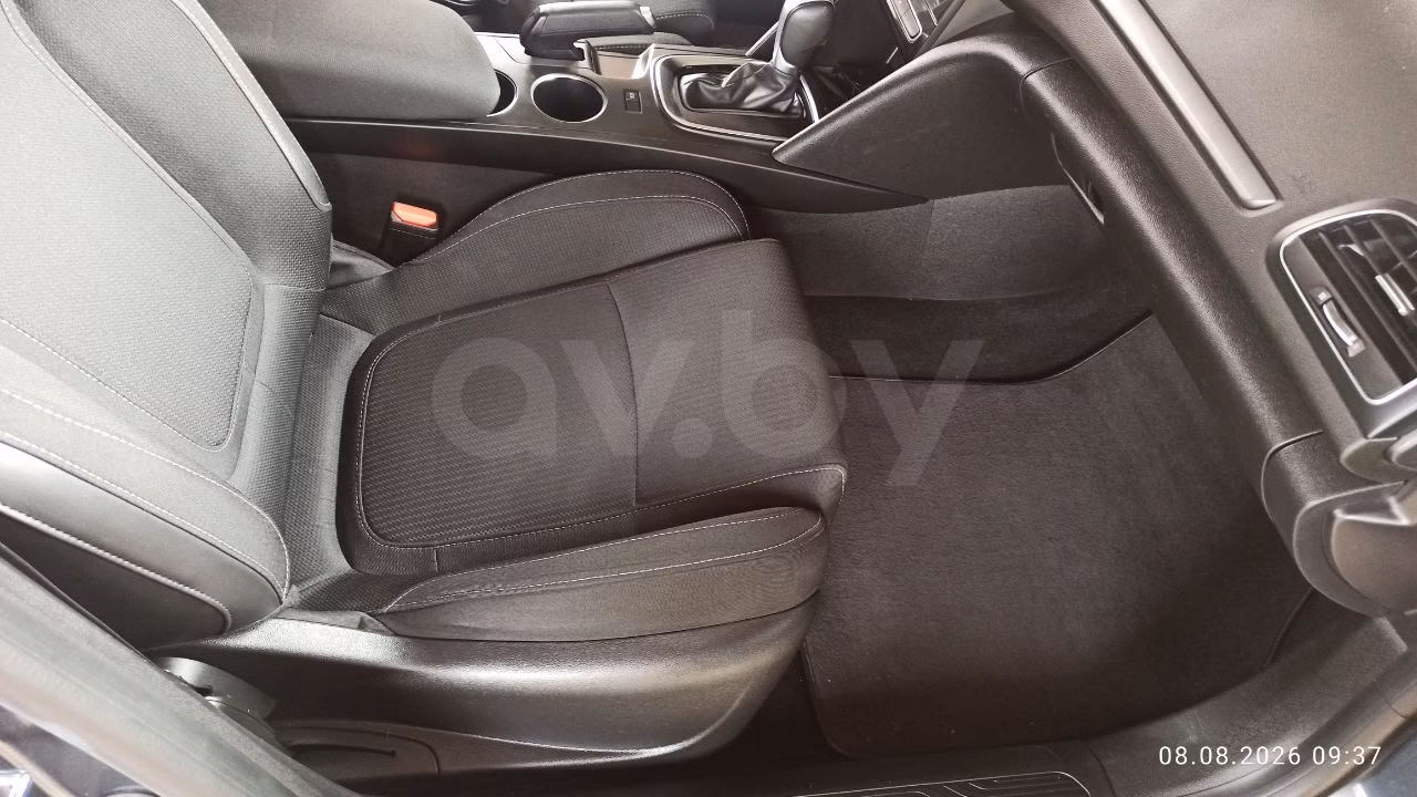 Renault Megane фото 27