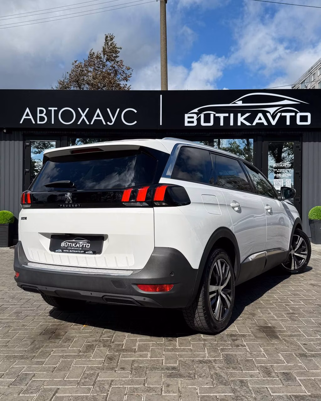 Peugeot 5008 фото 7