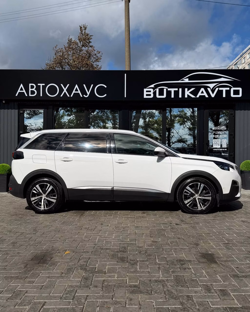 Peugeot 5008 фото 8