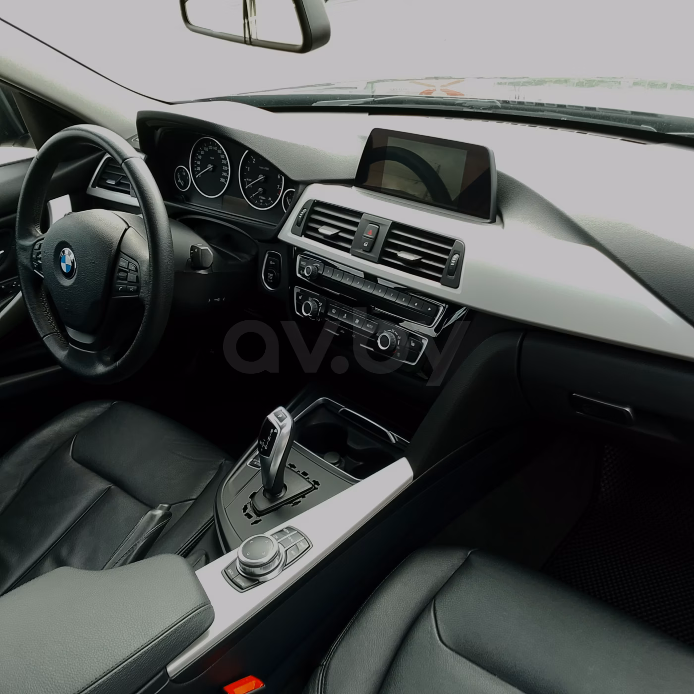 BMW 3 серия фото 11