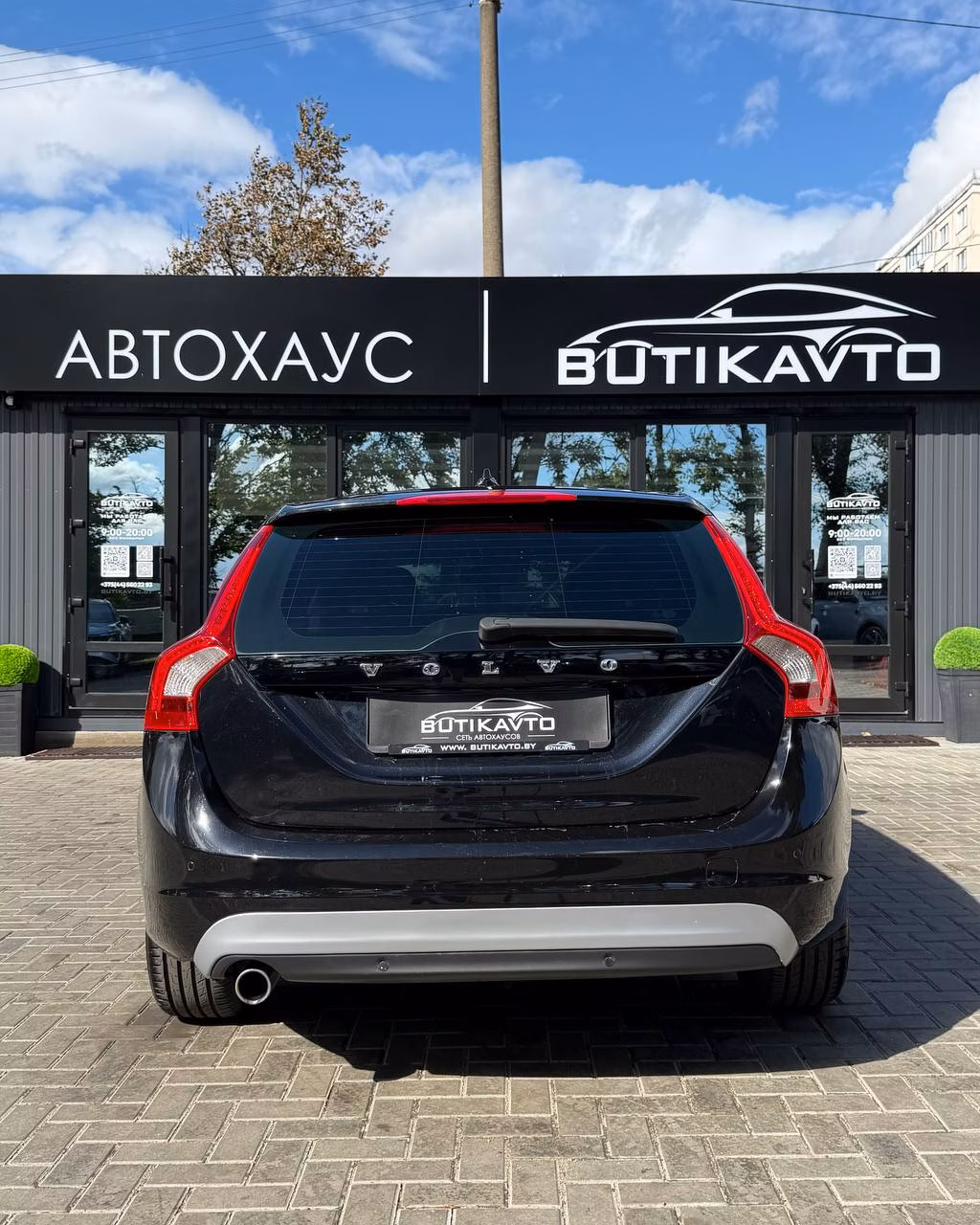 Volvo V60 фото 6