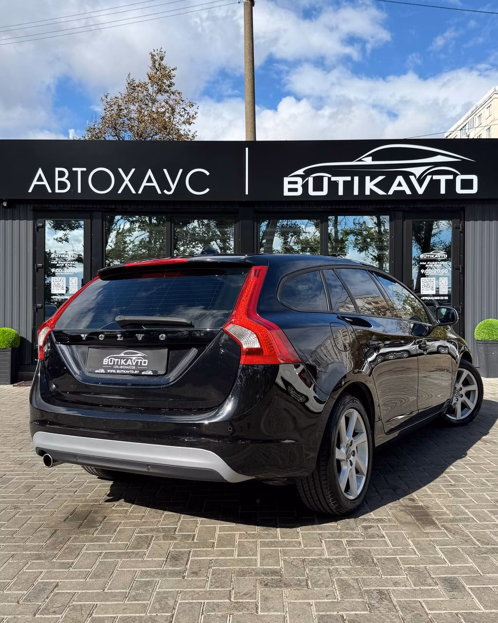 Volvo V60 фото 7
