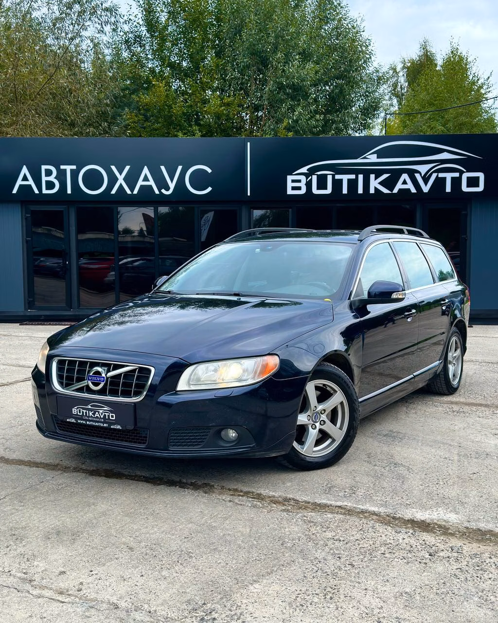 Volvo V70 фото 3