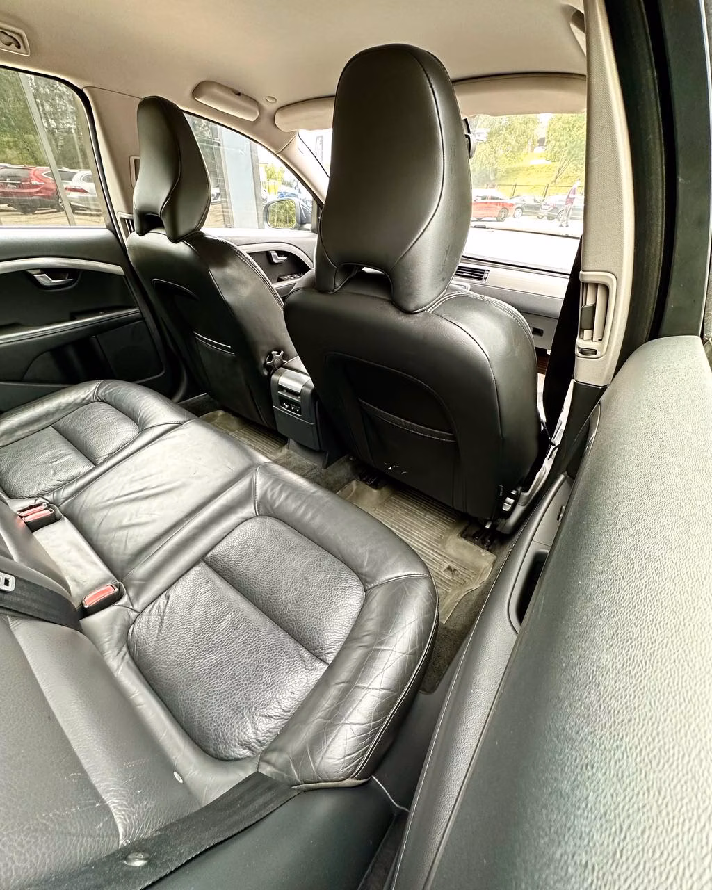 Volvo V70 фото 14