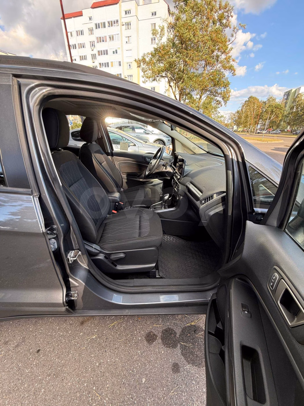 Ford EcoSport фото 12