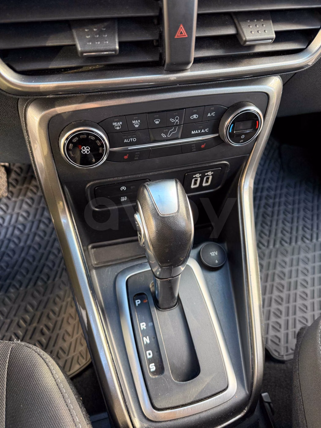 Ford EcoSport фото 25