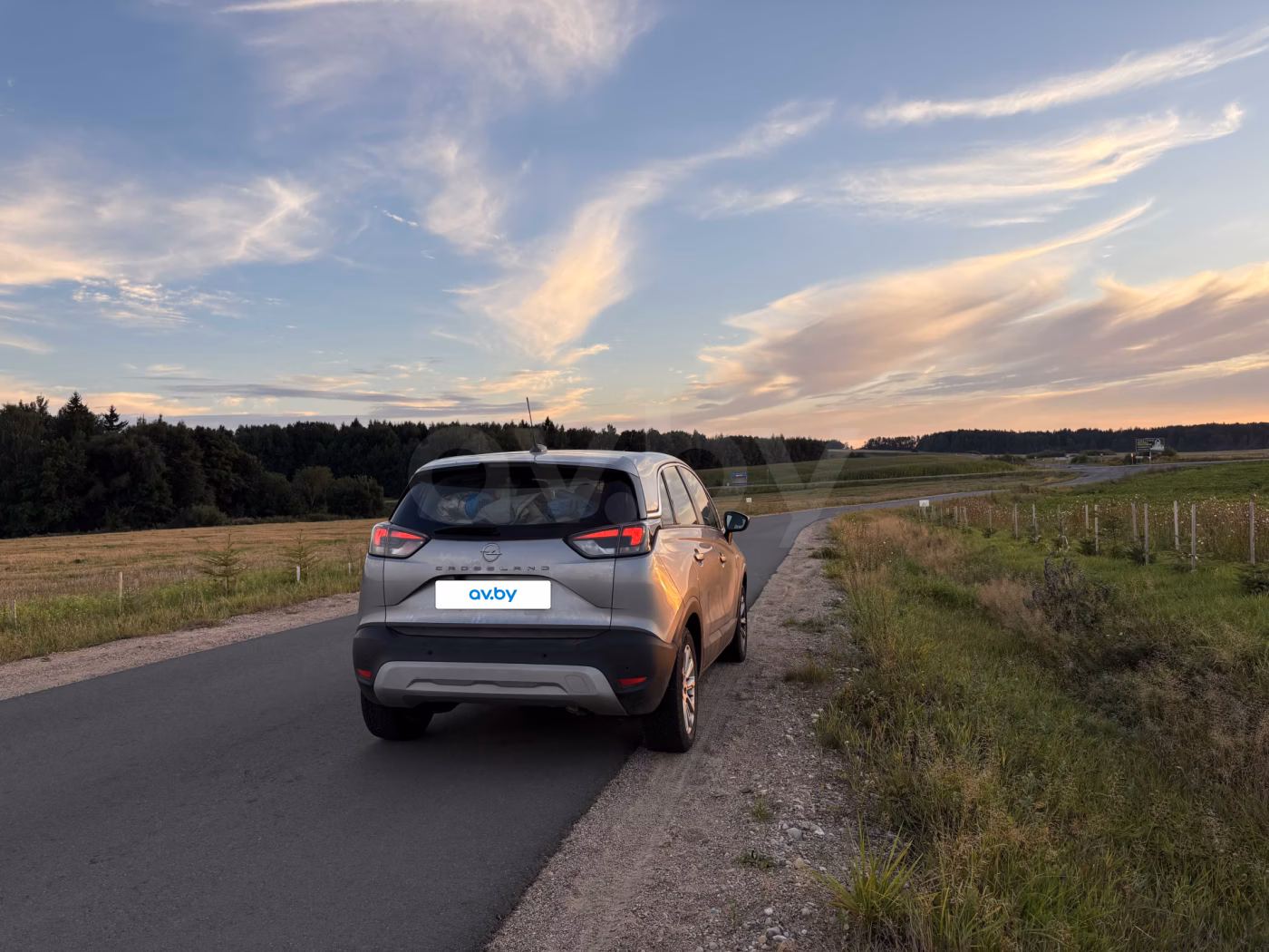 Opel Crossland X фото 9