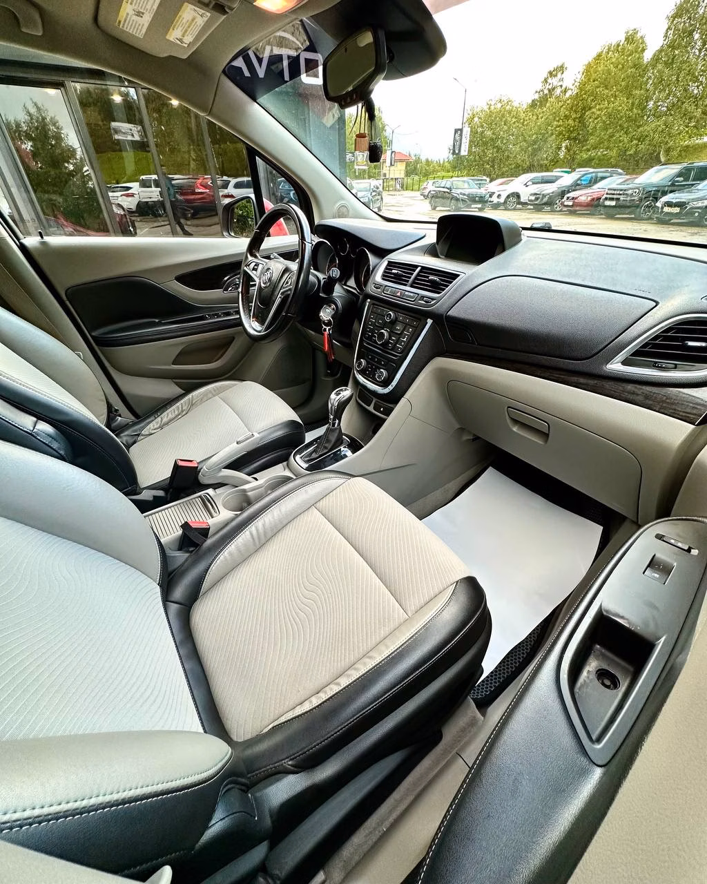 Buick Encore фото 12