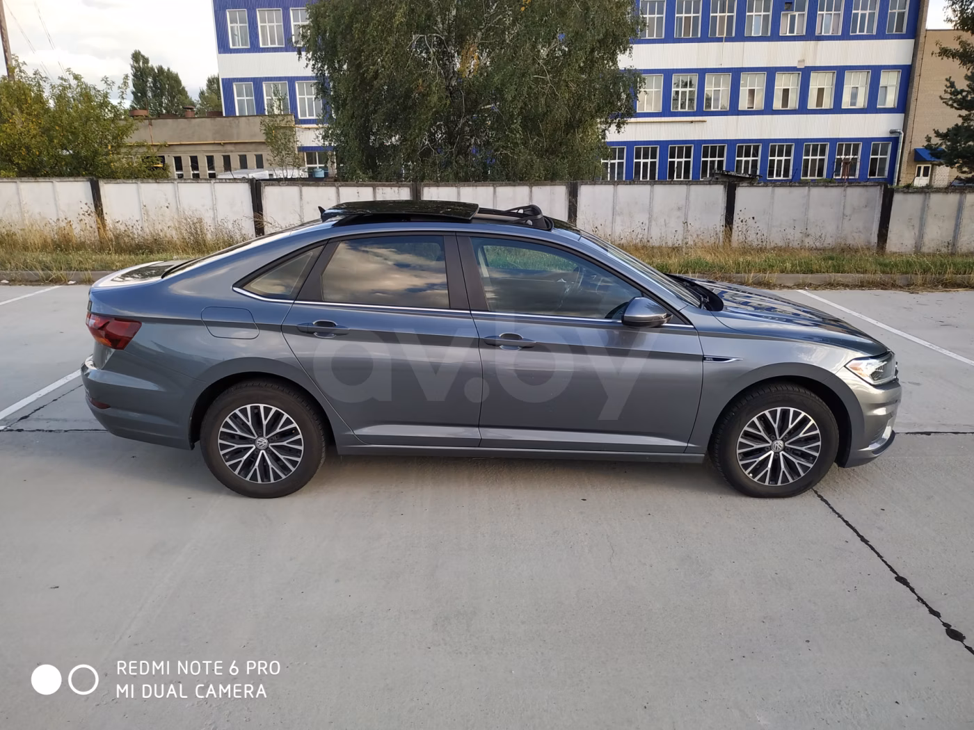 Volkswagen Jetta фото 4
