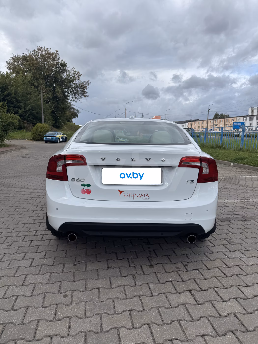 Volvo S60 фото 5