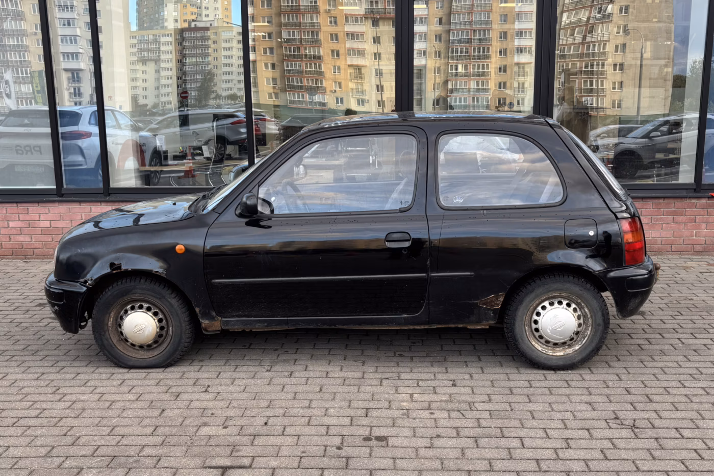 Nissan Micra фото 5