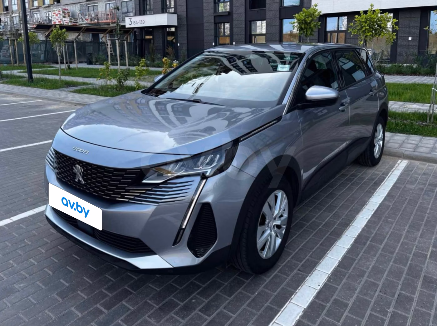Peugeot 5008 фото 10