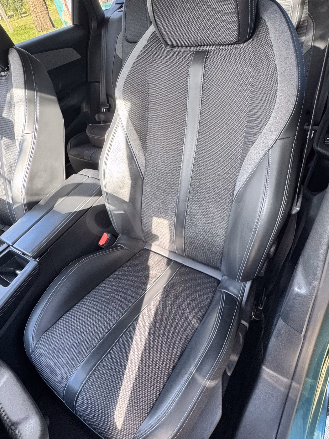 Peugeot 308 фото 9