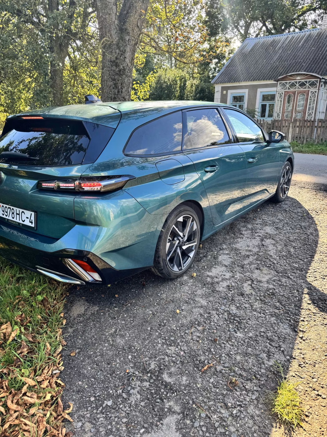 Peugeot 308 фото 2