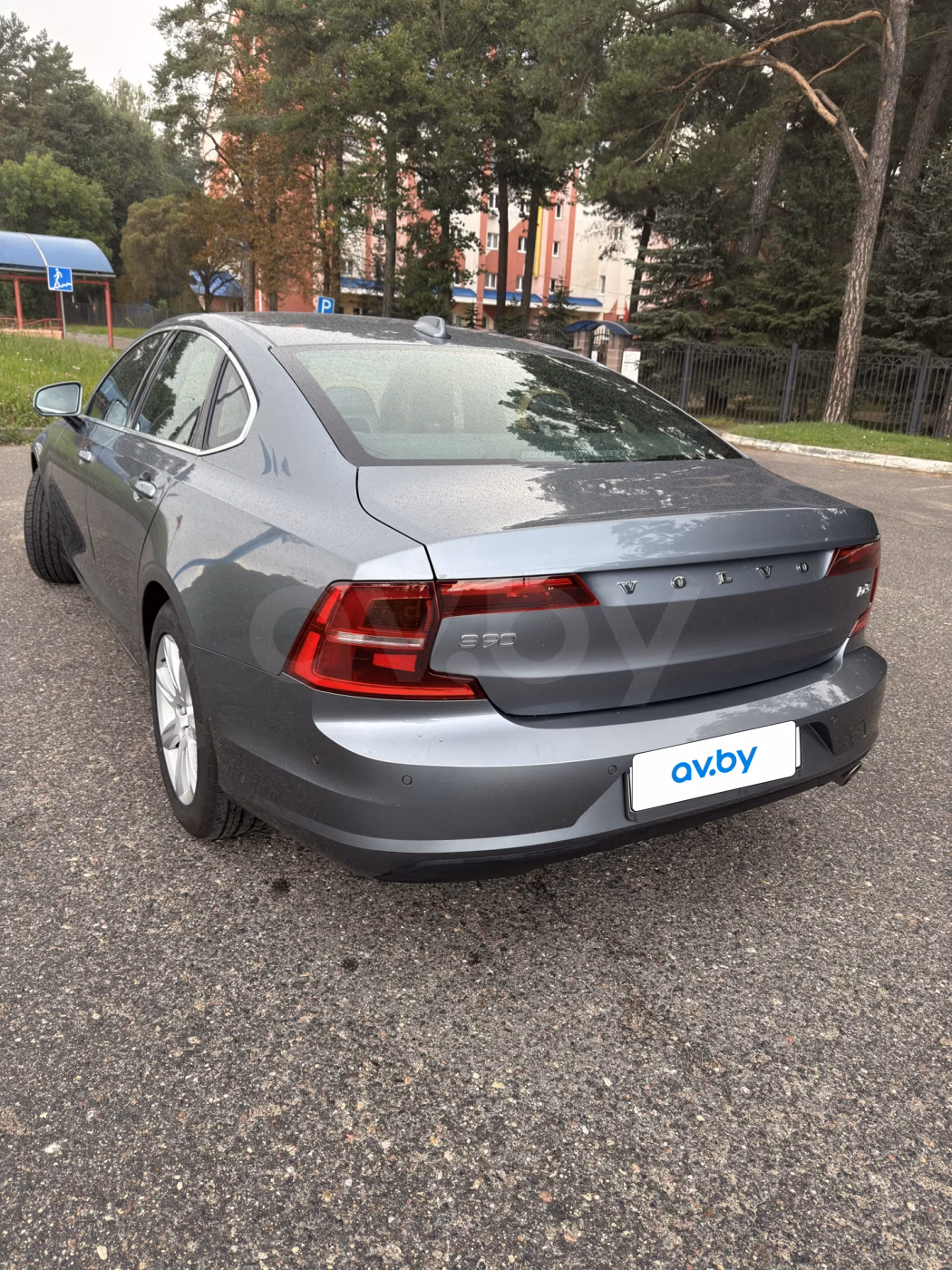 Volvo S90 фото 4