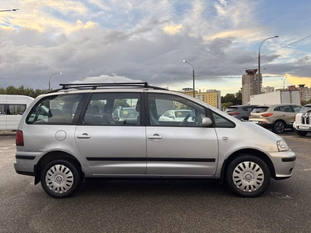 SEAT Alhambra фото 8