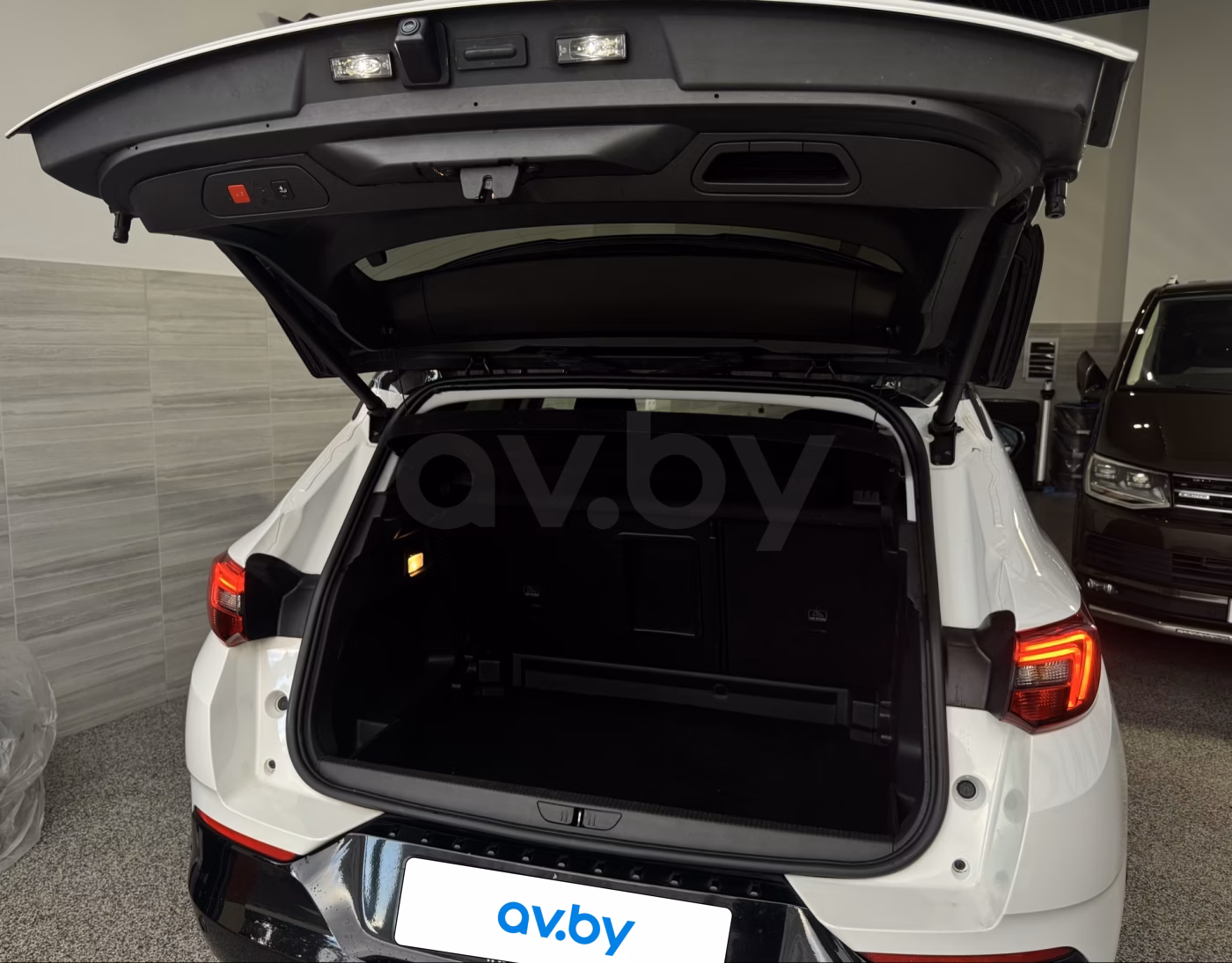 Opel Grandland X фото 5