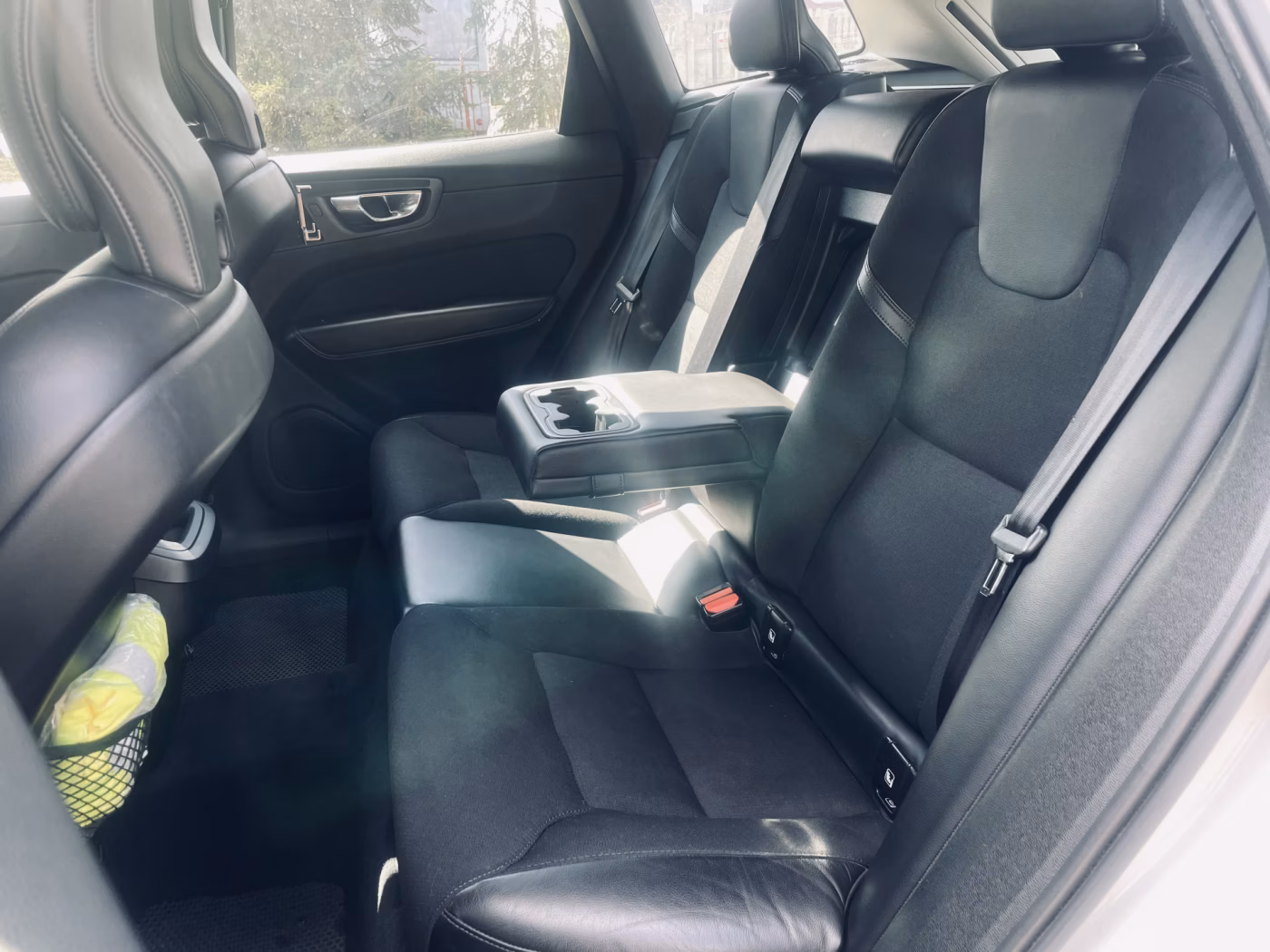 Volvo XC60 фото 10