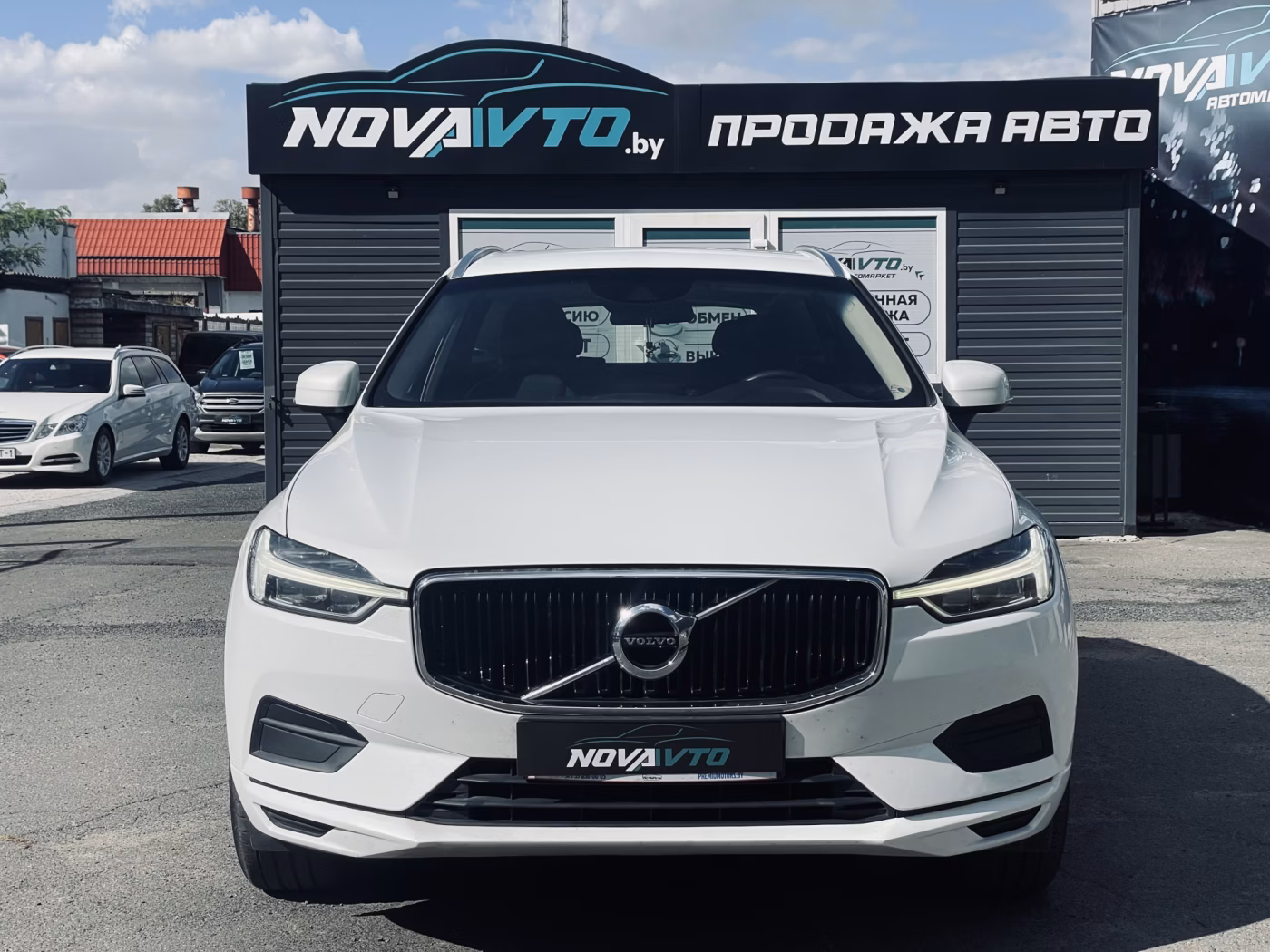 Volvo XC60 фото 2
