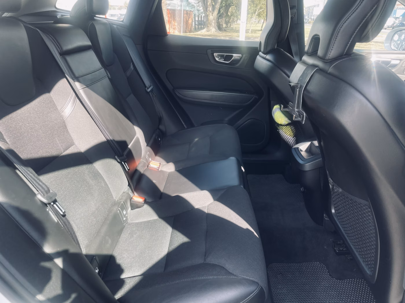 Volvo XC60 фото 12