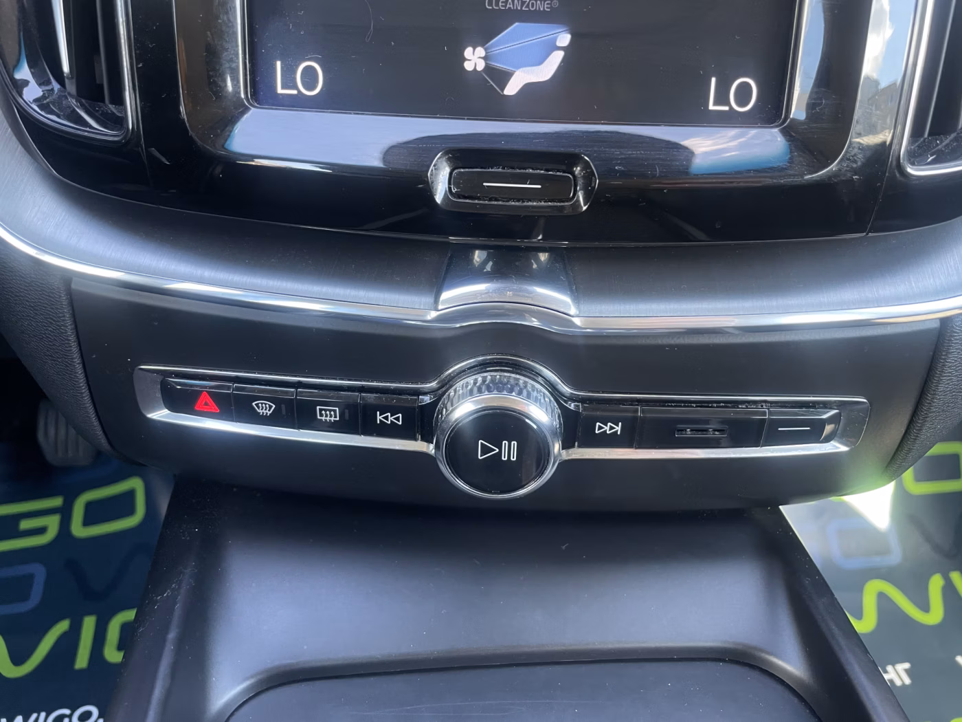Volvo XC60 фото 17