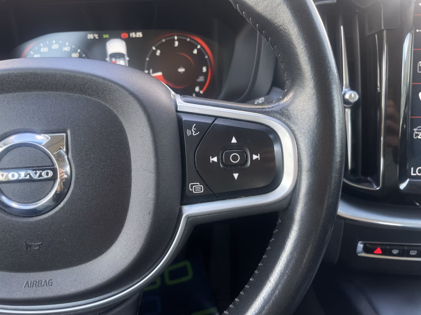 Volvo XC60 фото 22