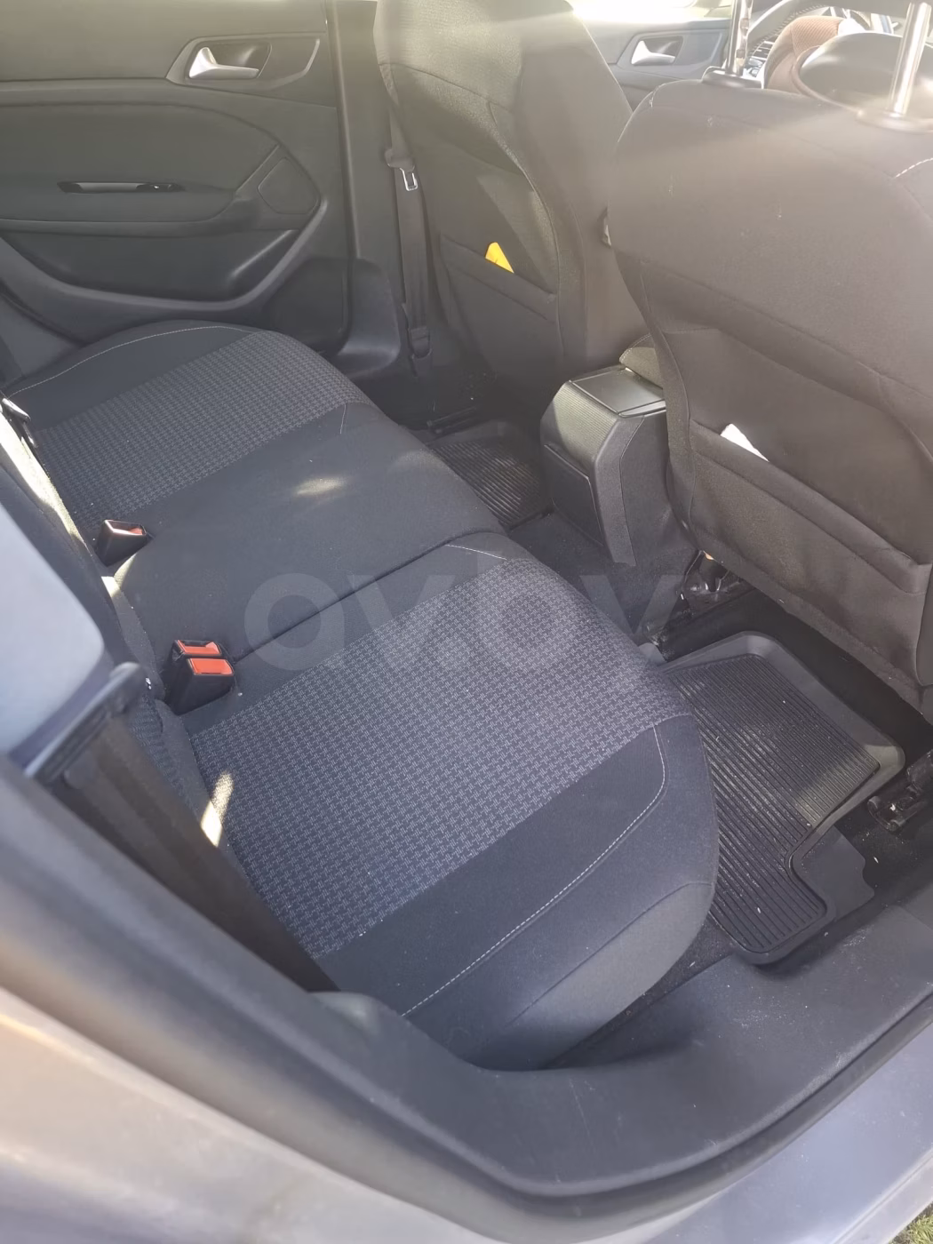 Peugeot 308 фото 8