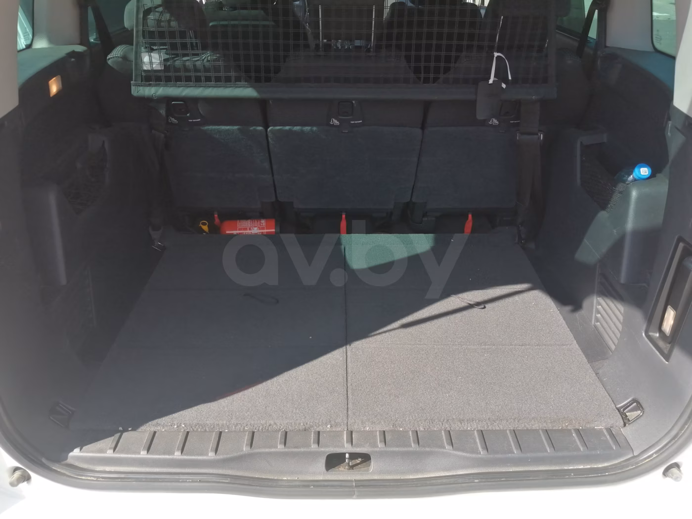 Peugeot 5008 фото 10
