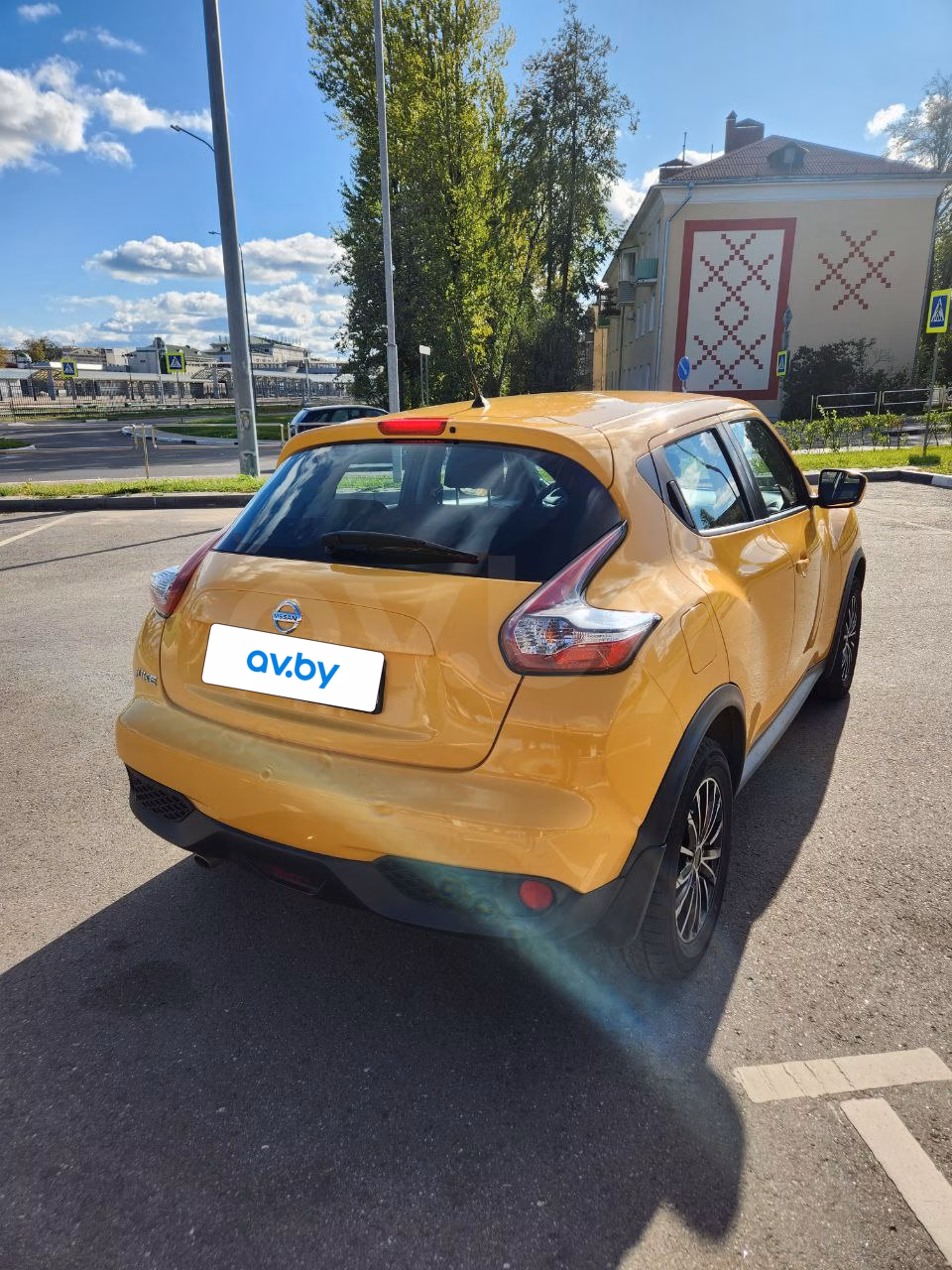 Nissan Juke фото 11