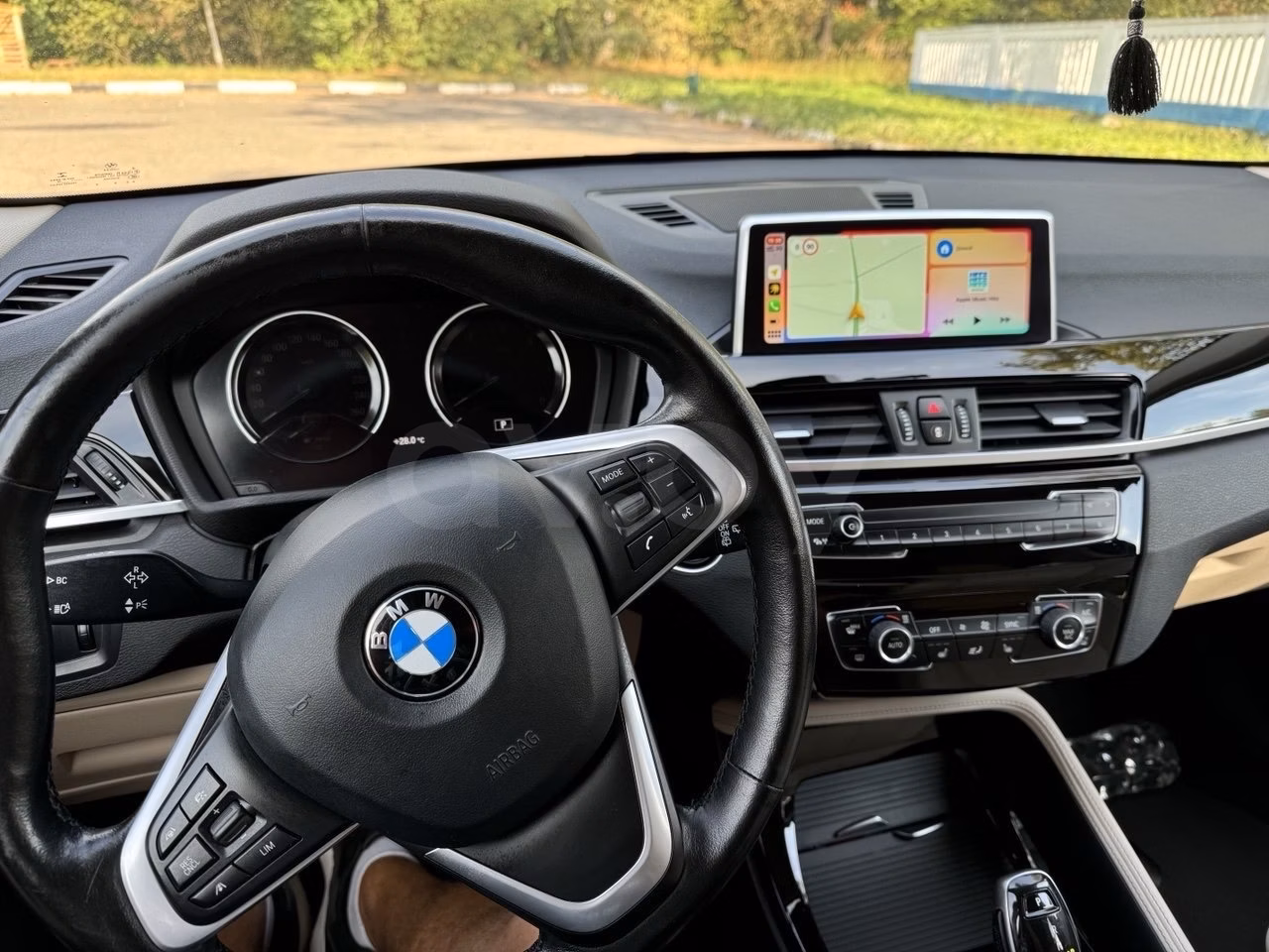 BMW X1 фото 3