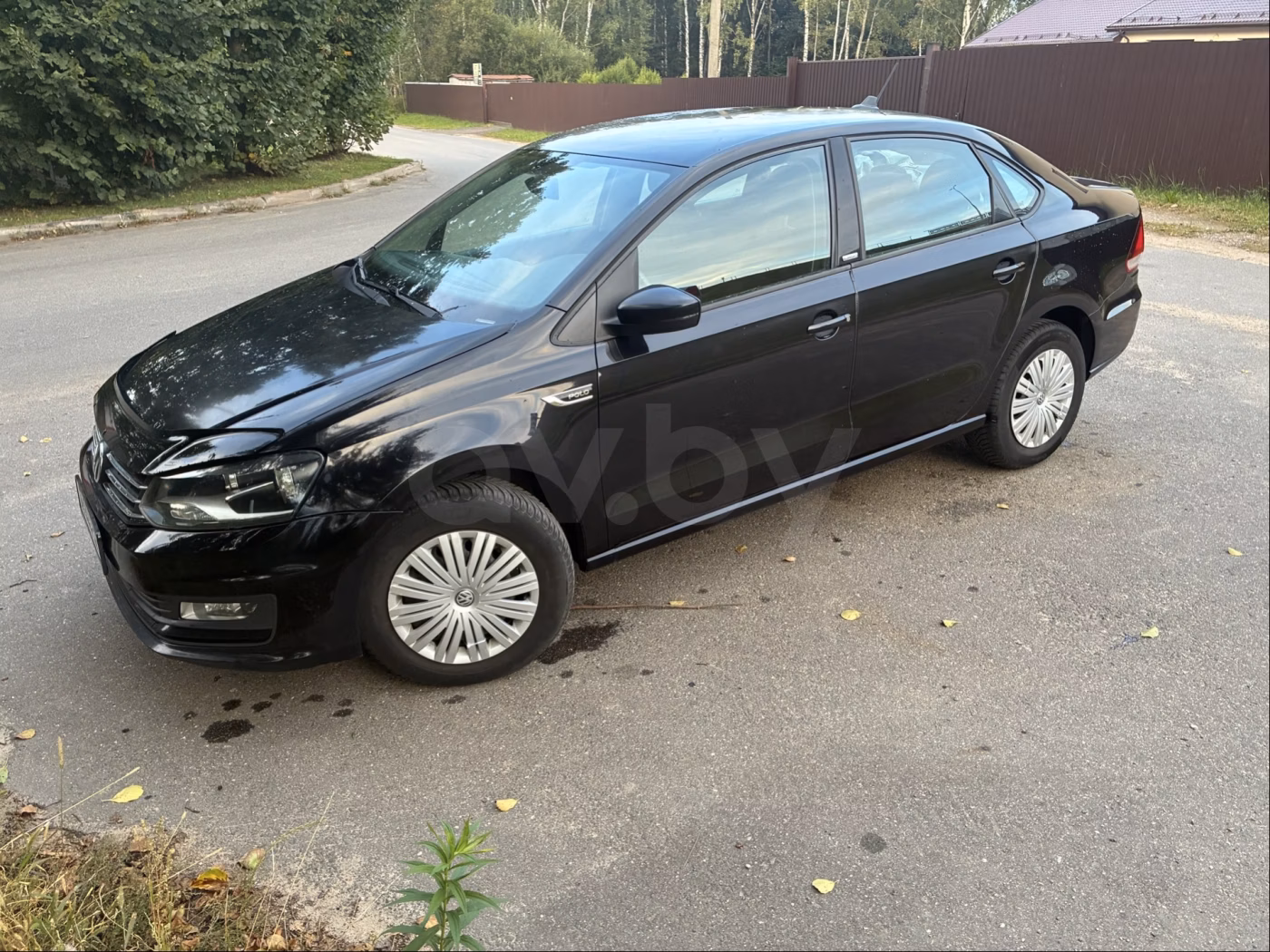 Volkswagen Polo Sedan фото 7